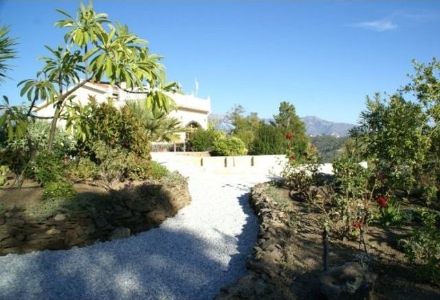 Villa for Sale in Torrox, Torrox..