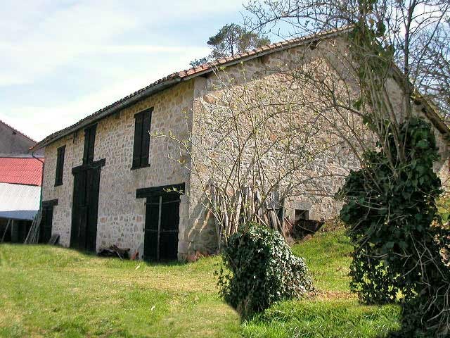 Stone House To Restore With Garage And.. - 2