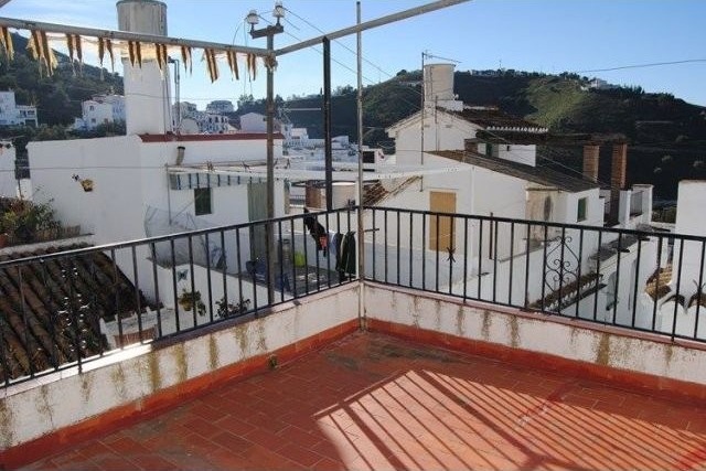 Town House for Sale in Competa, Competa..