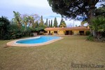 5 Bedrooms - Villa - Malaga - For Sale