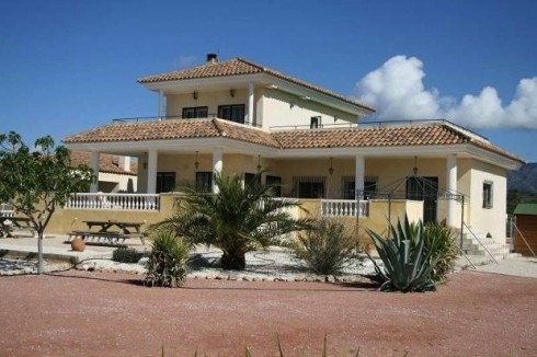 Luxury Villa Near Pinoso