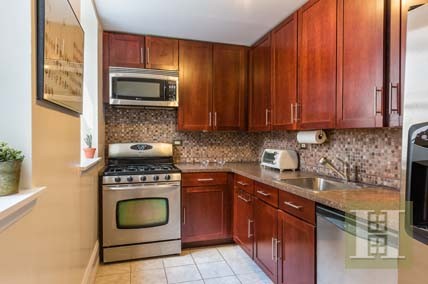 2 bedroom Apartment For Sale: 1208.. - 2