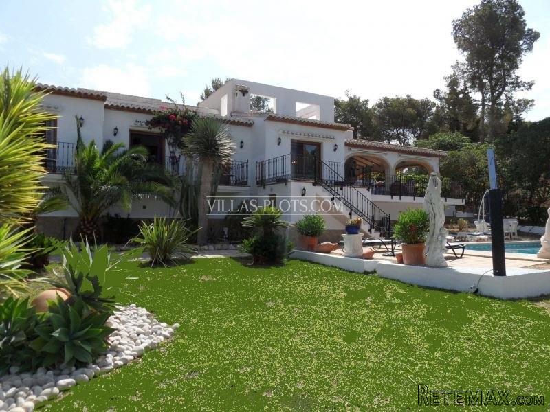 5 Bedroom Villa In Javea - 2