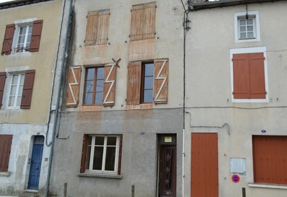 Good price for this Ruffec townhouse