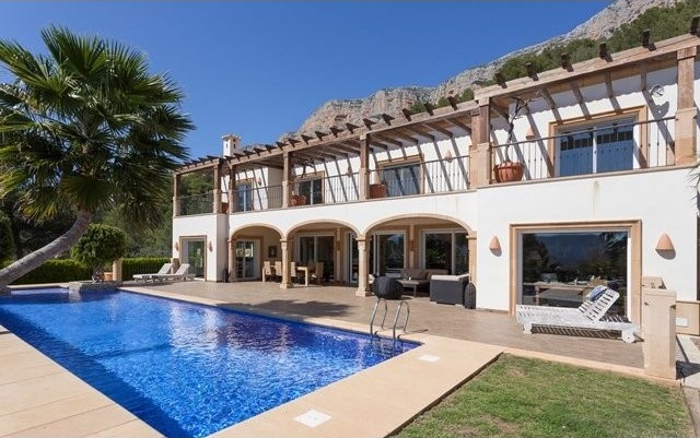7 Bedroom Villa in Javea