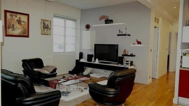 3 bedroom Flat For Sale: 63130 ROYAT - 2