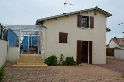 Great value Ruffec property - walking..
