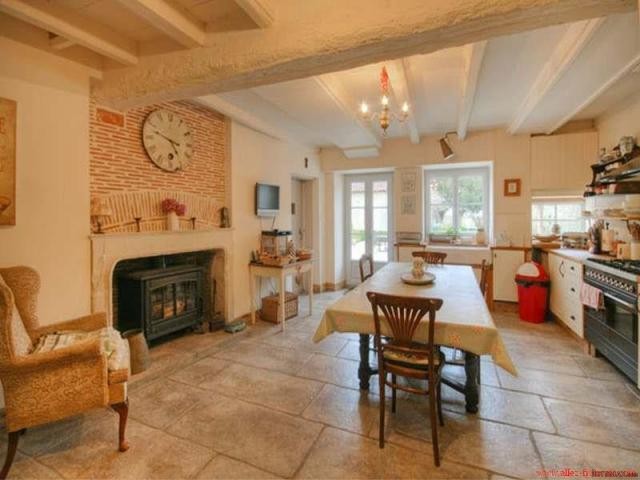 Verteuil-sur-Charente (16) For sale :.. - 2