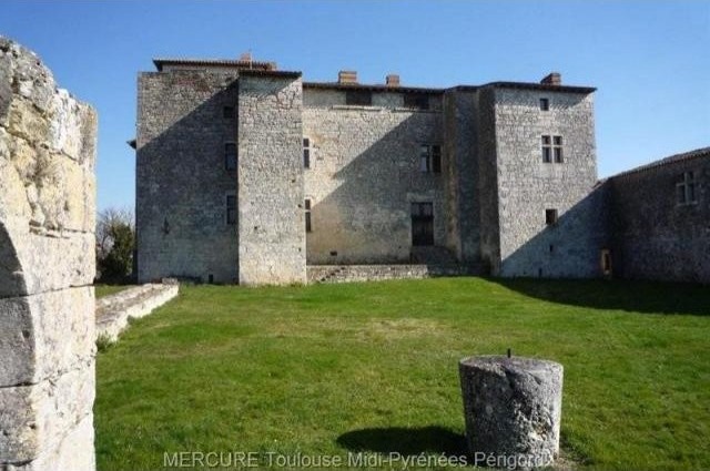 6 bedroom Castle For Sale: 32000 GERS - 2