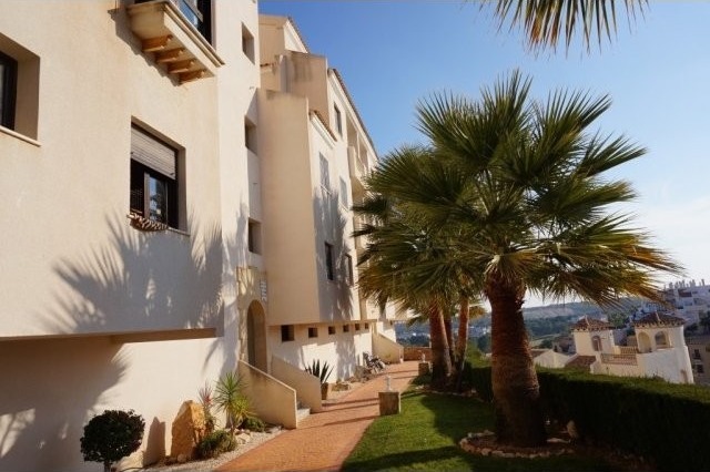 3 Bedrooms - Property - Alicante - For..