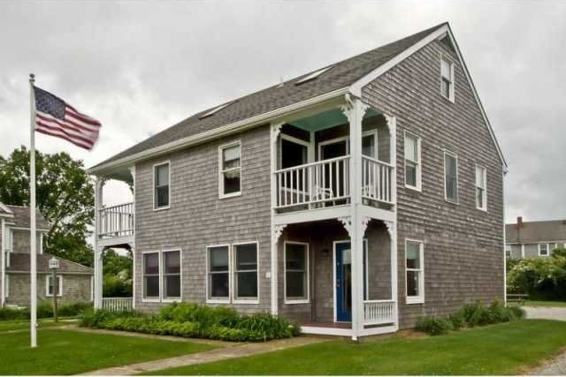 Commercial Property For Sale: Rhode..