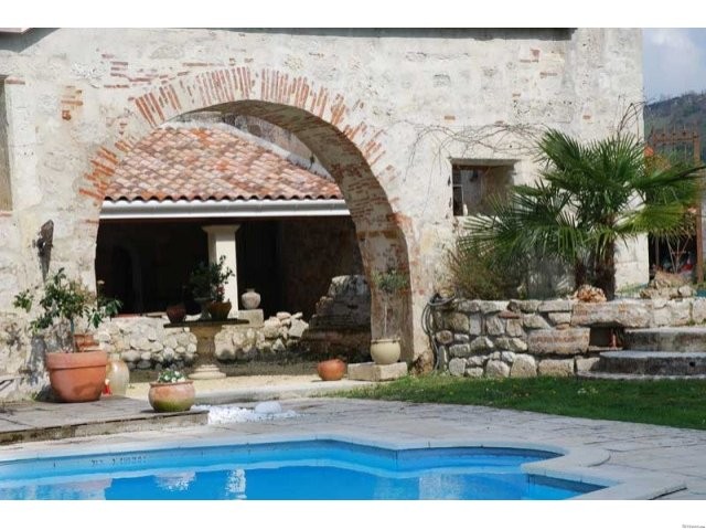 Beautifully Renovated Former Mill In An.. - 2