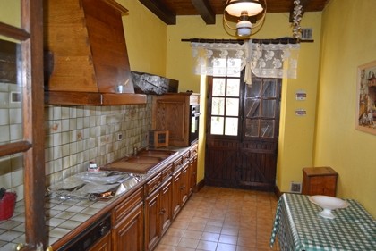 Amazing property with 2 lakes and 2.75.. - 2