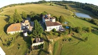 LOT ET GARONNE Chateau Avec Gites of..