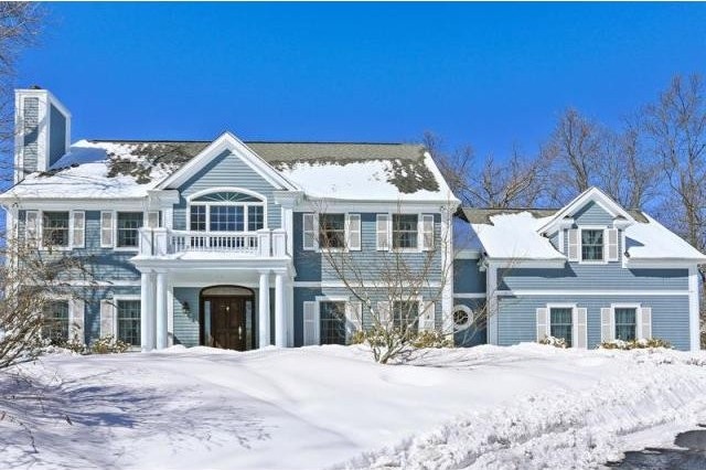 4 bedroom Residence For Sale:..