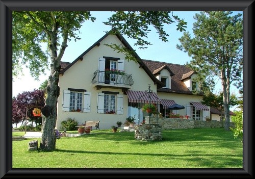 *Beautifully situated 5 bedroom house..