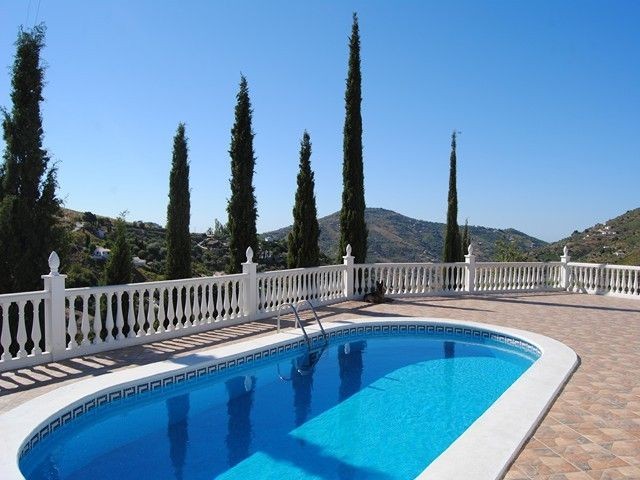 Villa for Sale in Competa, Competa.. - 2