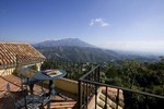 5 Bedrooms - Villa - Malaga - For Sale