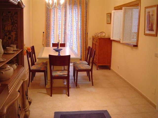 3 Bed Town House for sale in Manilva - 2
