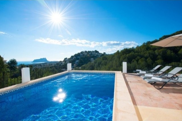 Sales villa Moraira