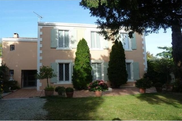 3 bedroom Town House For Sale: 17000 LA..