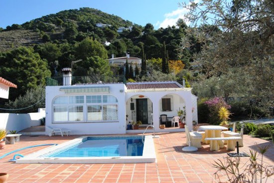 Villa for Sale in Competa, Competa..