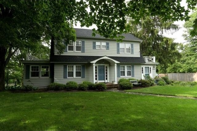4 bedroom Residence For Sale: Cortlandt.. - 2