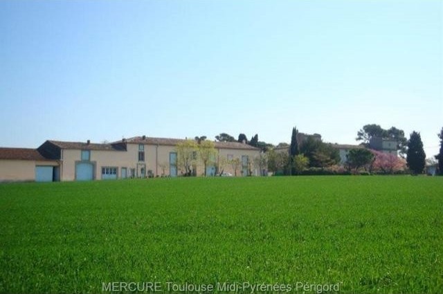 6 bedroom House For Sale: 11000 AUDE - 2
