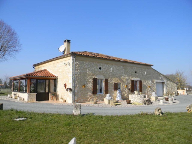 Restored Stone Farmhouse With Superb.. - 2