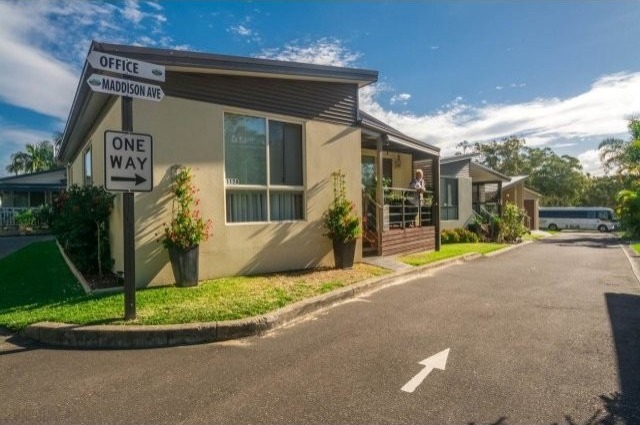 Brand New 2 Bedroom Open Living -.. - 2