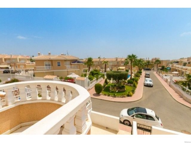 Townhouse Duplex for sale 82.000..
