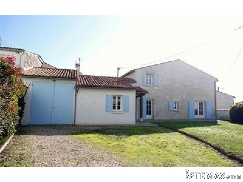 3 Bedrooms - House - Poitou-Charentes..