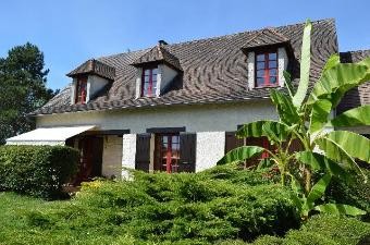 Traditional Perigourdine Style Property..