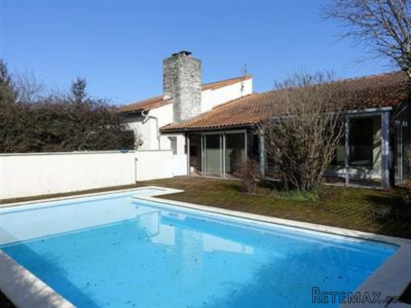3 Bedrooms - House - Poitou-Charentes..