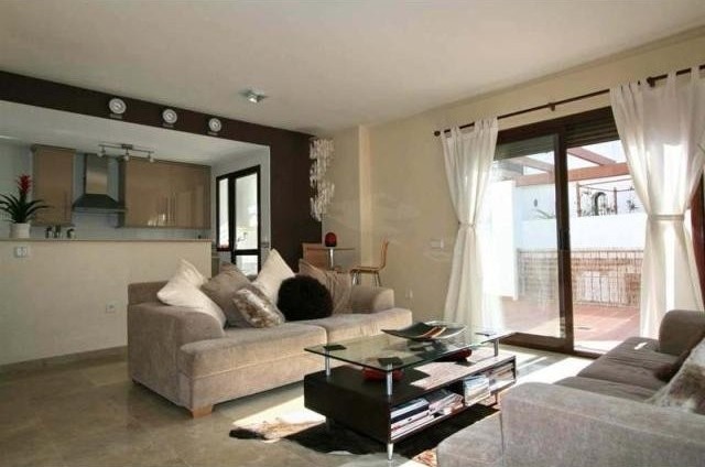2 bedroom Apartment For Sale: El Coto.. - 2