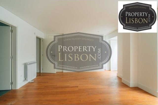 4 Bedrooms - Apartment - LISBON - For..