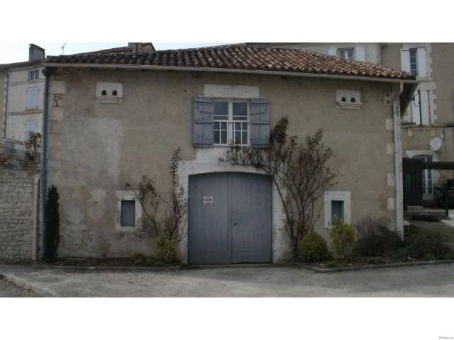 Town house - 2