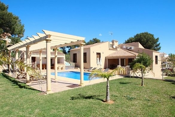 Villa in Javea