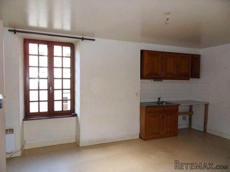 Nice Village House with Courtyard - 2