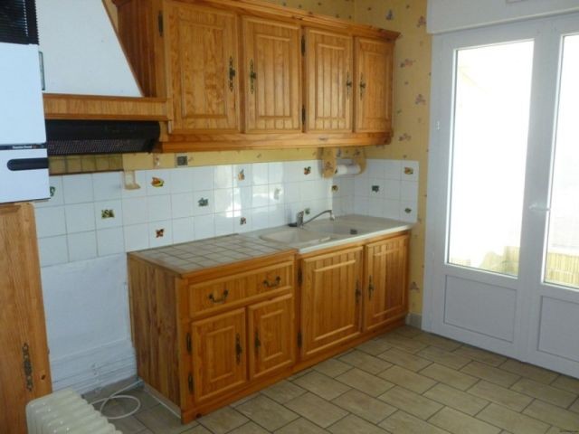 Le Teilleul: Maison De Plain-pied 3.. - 2
