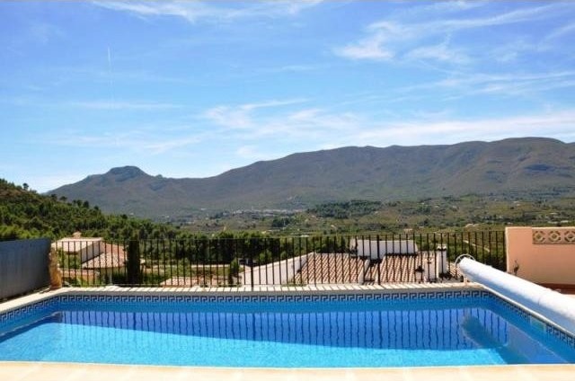 3 Bedrooms - Villa - Alicante - For Sale - 2