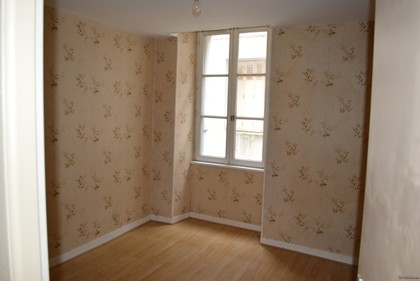 Town centre property with shop and two.. - 2