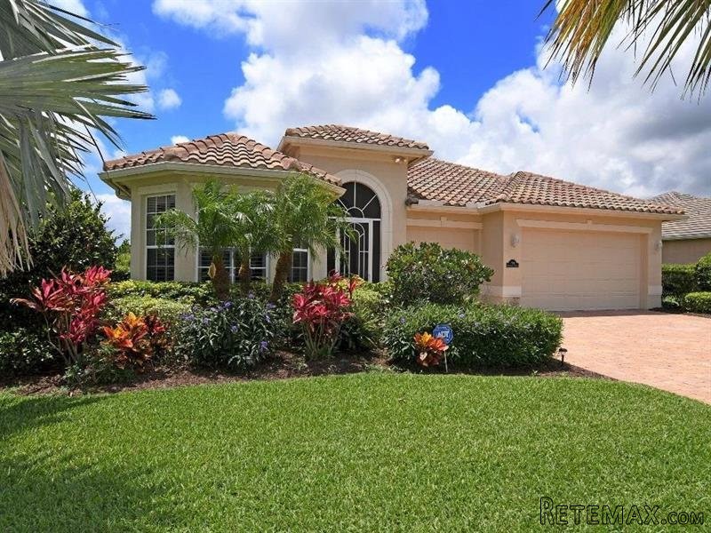 3 bedroom House For Sale: 7656..