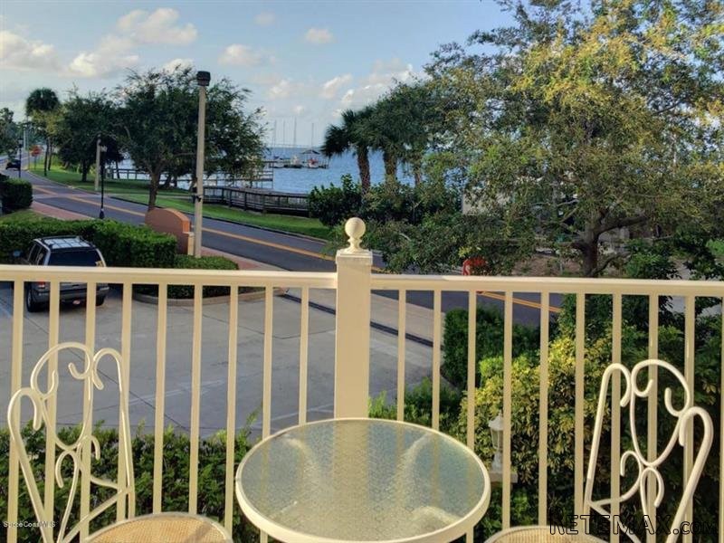 3 bedroom Flat For Sale: 97 Brevard..
