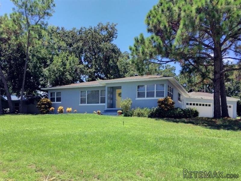 3 bedroom Detached House For Sale: 3105..