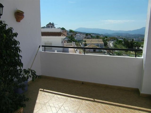 Apartment - A beautiful spacious 2nd..