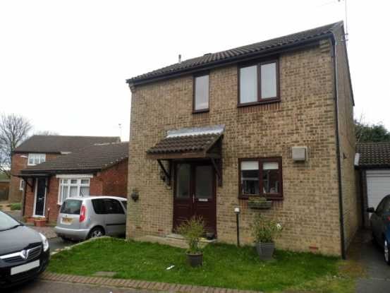 3 bedroom, Link Detached House house..
