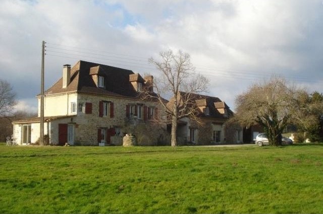 House, Apartment And Gite, All Set On 2..