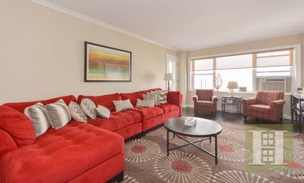 4 bedroom Apartment For Sale: 3515..