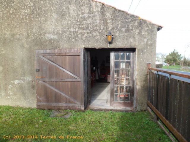 Land With A Barn Grosbreuil - Terra.. - 2